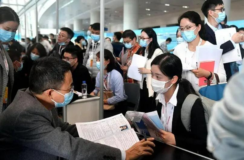 在中国考上清华北大意味着什么,在中国考上一本意味着什么