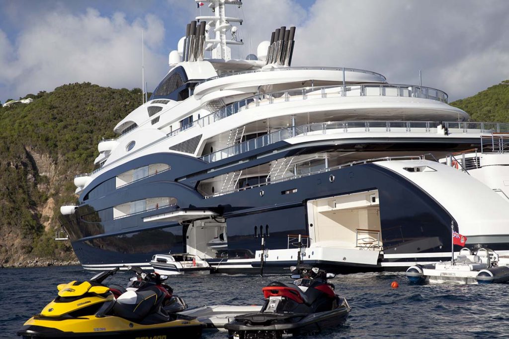 十大豪华游艇品牌价格,Azimut70飞桥豪华游艇