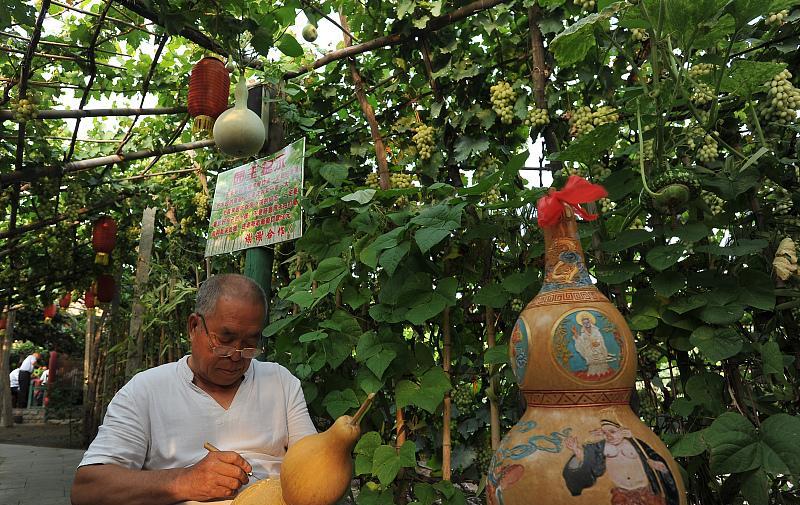 葫芦压窗台财源滚滚来,俗语葫芦压窗台财源滚滚来