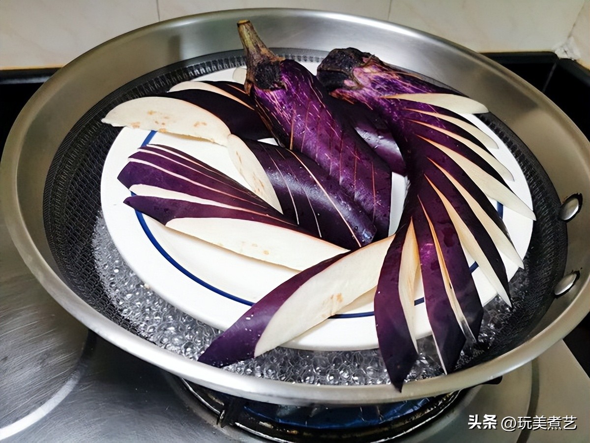 茄子怎么做不吸油还好吃,茄子怎么做不吸油又好吃