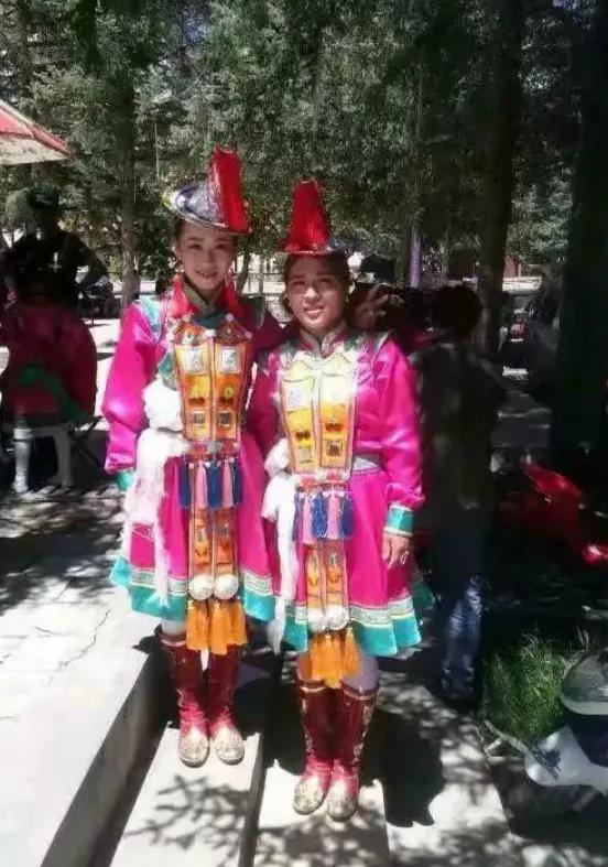 五十六个民族中最好看的民族服饰,中华五十六个民族服饰合集