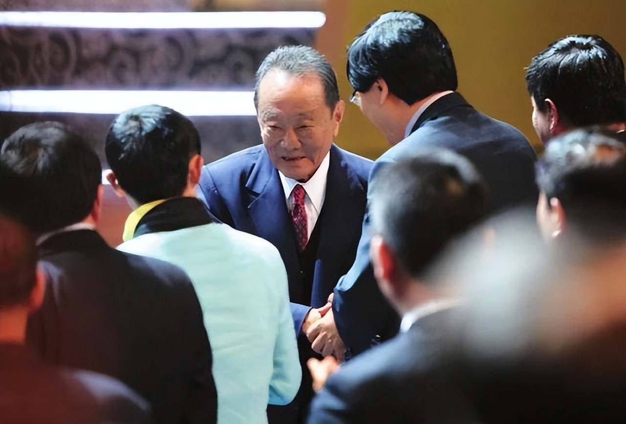 马来西亚100名富豪排名2020年,马来西亚十大首富排行榜2017