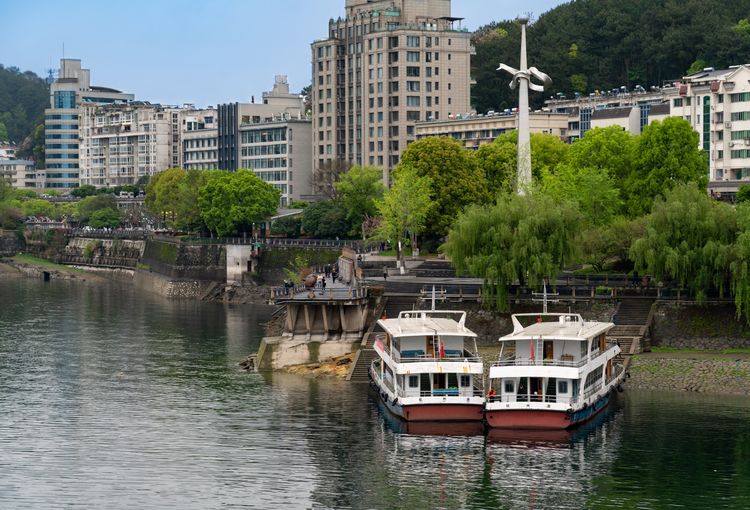 烟雨千岛湖美景,千岛湖烟雨朦胧美如画