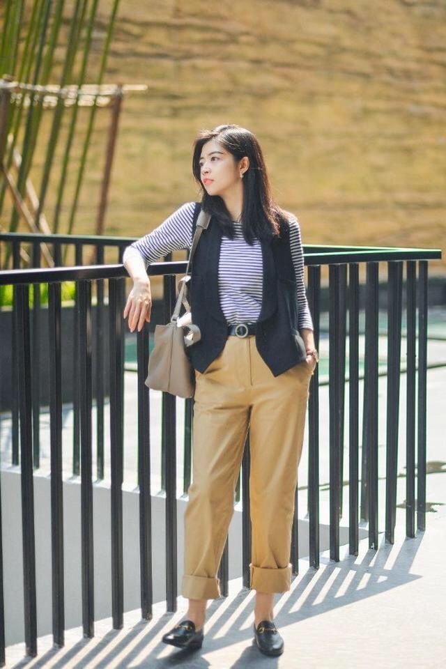 秋冬卡其裤最经典的搭配,卡其色直筒裤穿搭秋冬