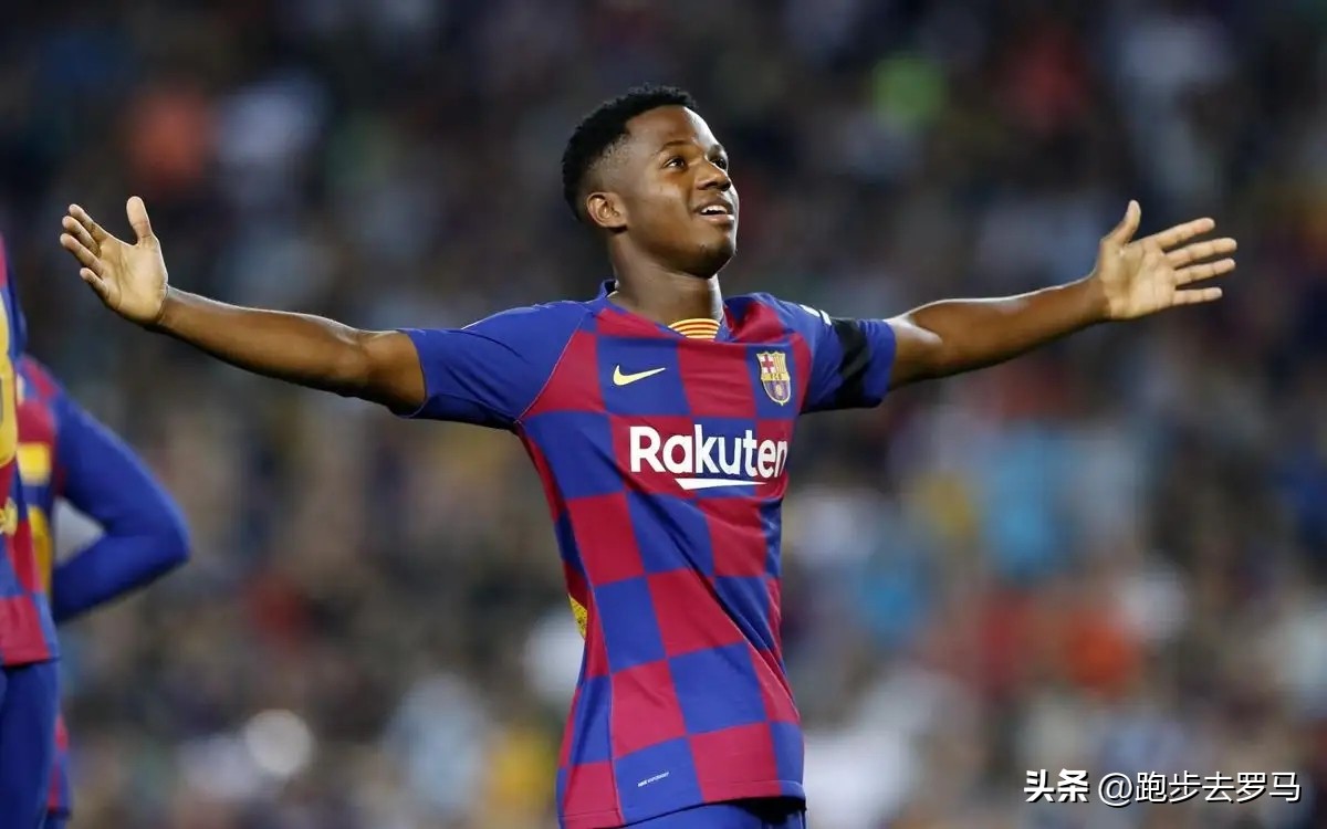 足坛史上参加过五届世界杯的巨星,盘点无缘世界杯的足球巨星们