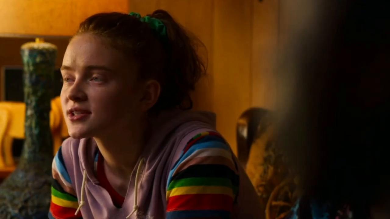 神秘小镇受到了不明外星生物袭击,神秘小镇被怪物追踪