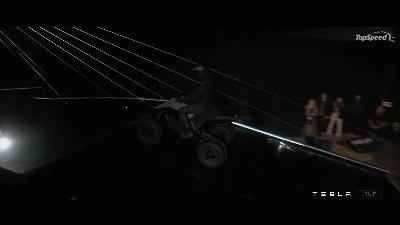 特斯拉儿童版越野车亮相！仅售1900美元，8岁能开，支持自己组装