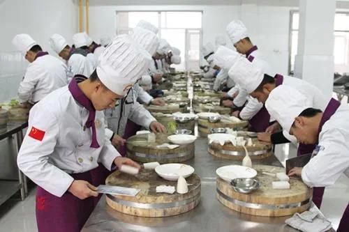 厨师改行后的真实感受,厨师改行后的出路在哪里