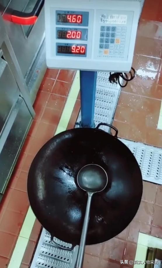 16岁学厨师能挣多少钱,技术学校学厨师可以赚多少