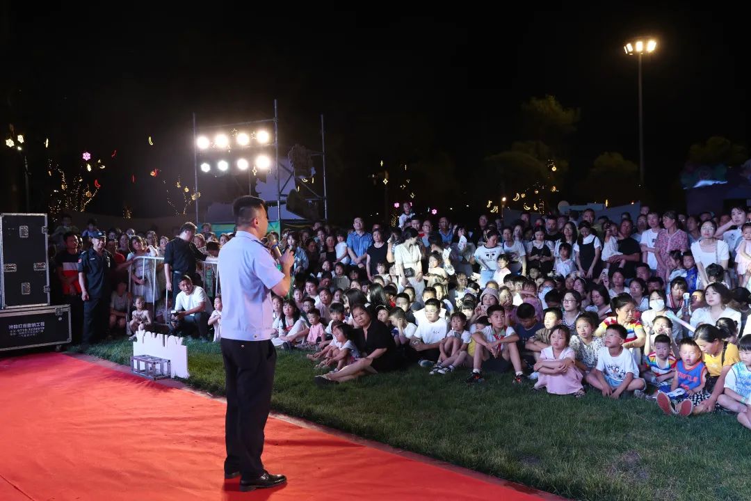 仙桃青年公园开园,他们又被强势围观