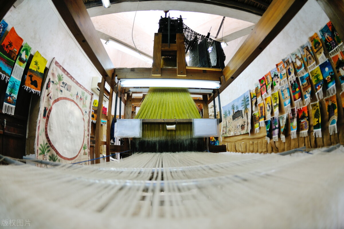 街头乞丐月入过万,街边乞讨一个月能挣多少钱