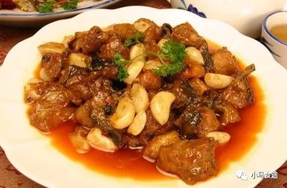 鱼肉最好吃10种做法,鱼肉与猪肉混合丸子的做法和配方