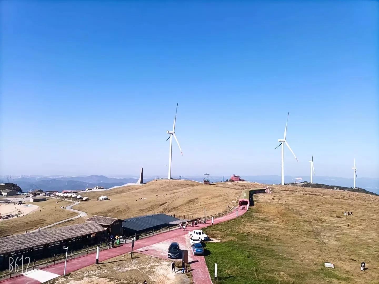 贵阳自驾阿西里西大草原,贵阳龙里大草原