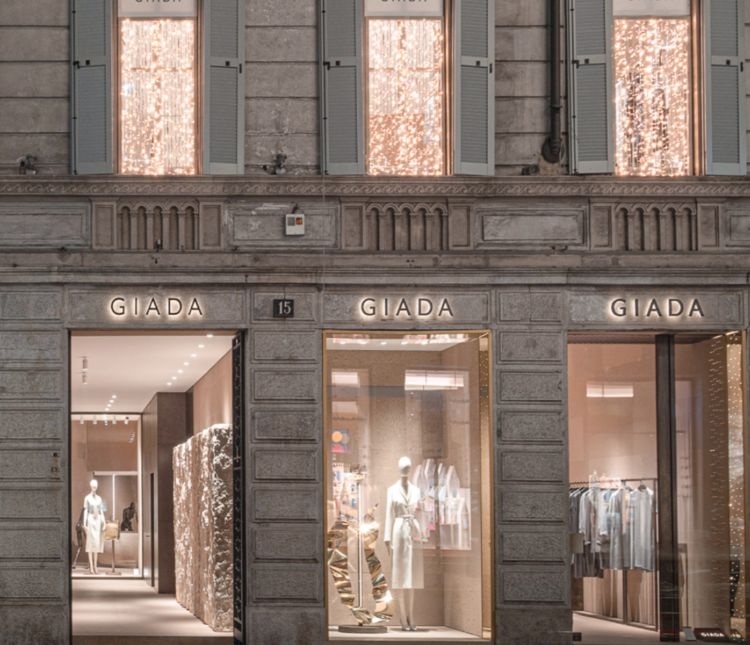 明星穿冒牌货,明星穿赝品