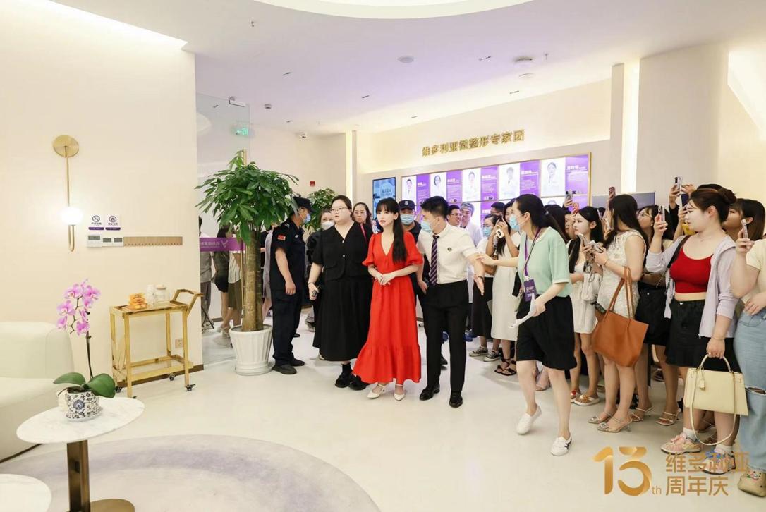 乘风破浪的姐姐金莎初舞台,乘风破浪的姐姐金莎是哪一期