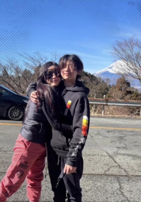 王菲和谢霆锋为什么兜兜转转,王菲和谢霆锋之间兜兜转转的爱情