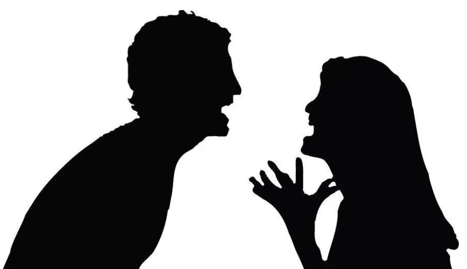 2012年湖南26岁女子杀害69岁“干爹”并抛尸,女子:只想自由2天