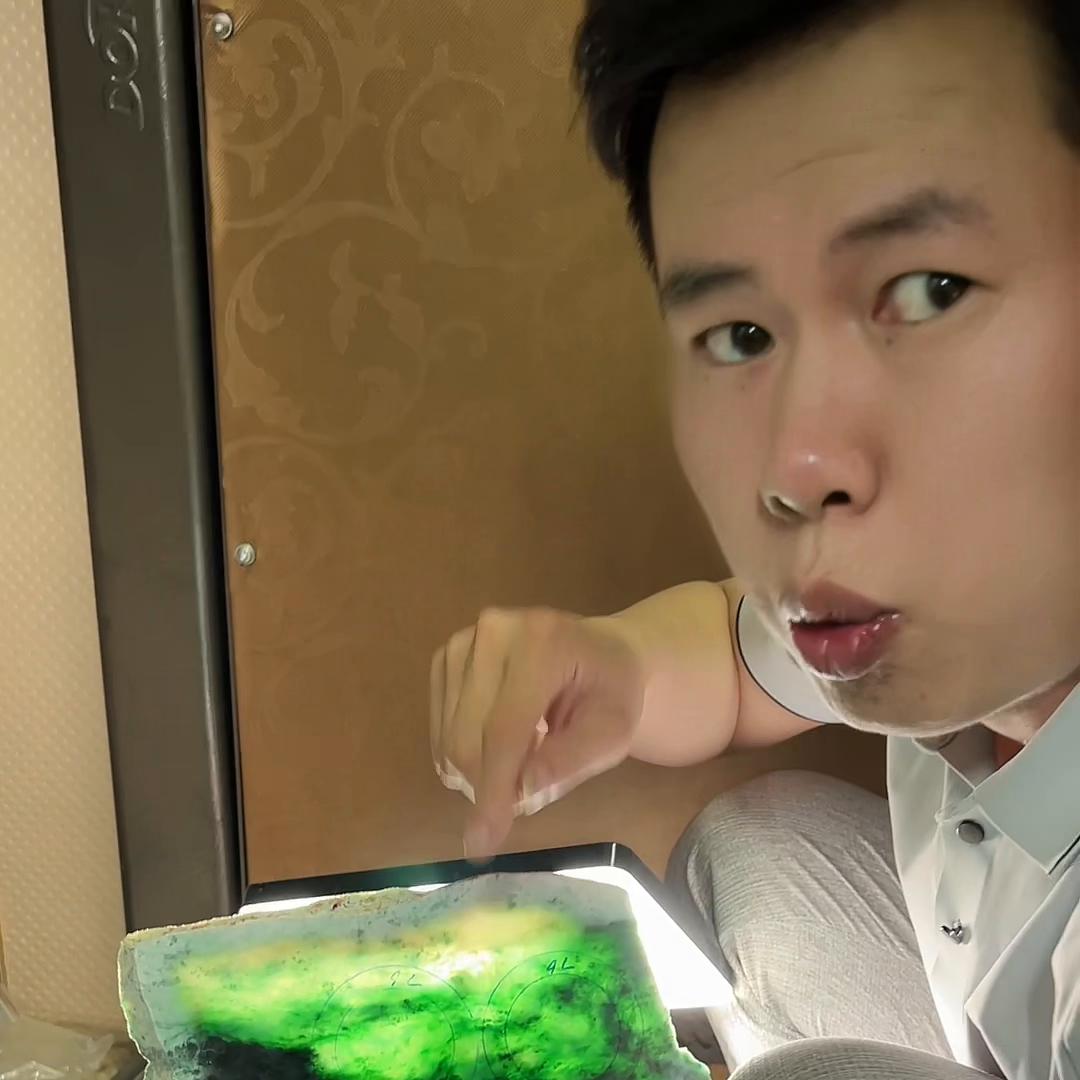 姐妹们都说平时给你们看的不给力，今天给你们看点硬货！#...