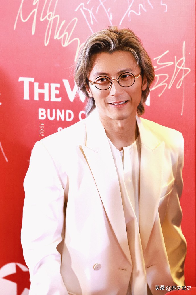 43岁谢霆锋对比43岁陈冠希,陈冠希和谢霆锋皮相骨相