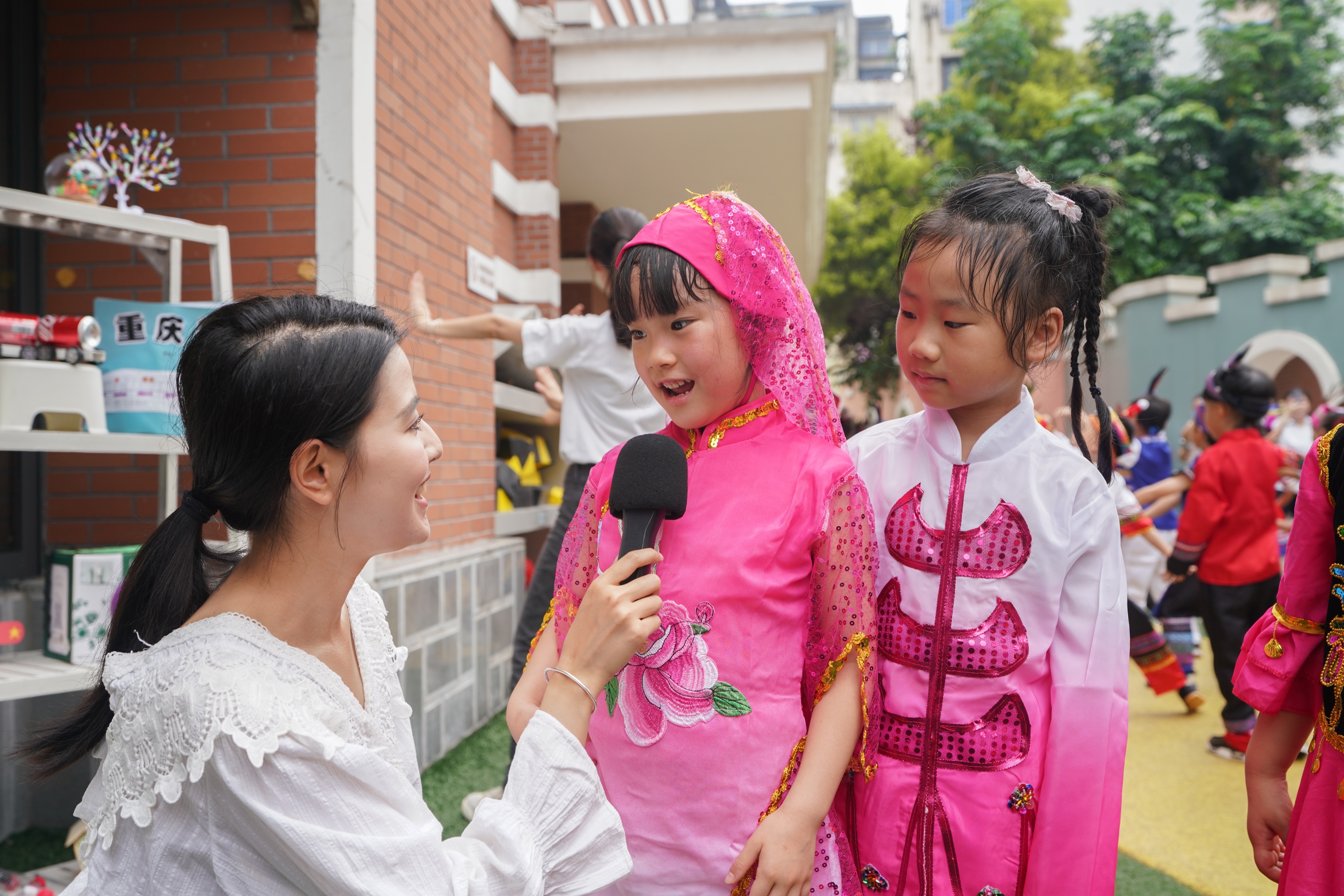 国际自然教育导师送上儿童节祝福一段保护大熊猫的“奇趣之旅”