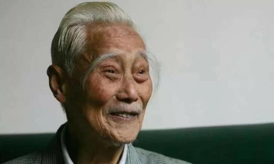 为什么有的老人眉毛长得好,老人眉毛长长是什么征兆