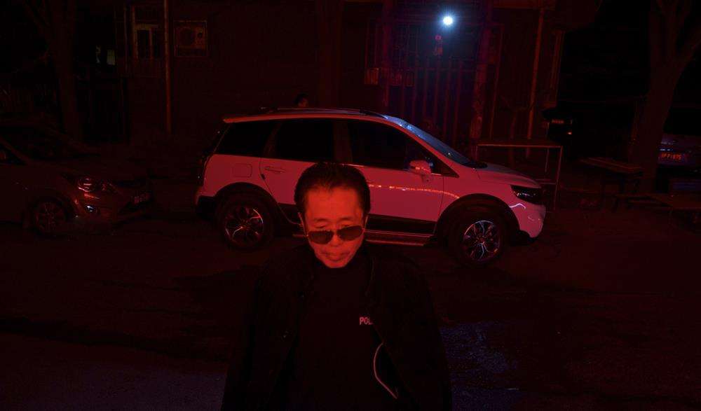 *底卧**刑警被迫吸毒沦为阶下囚，是否该得到补偿？*底卧**真需要染毒吗