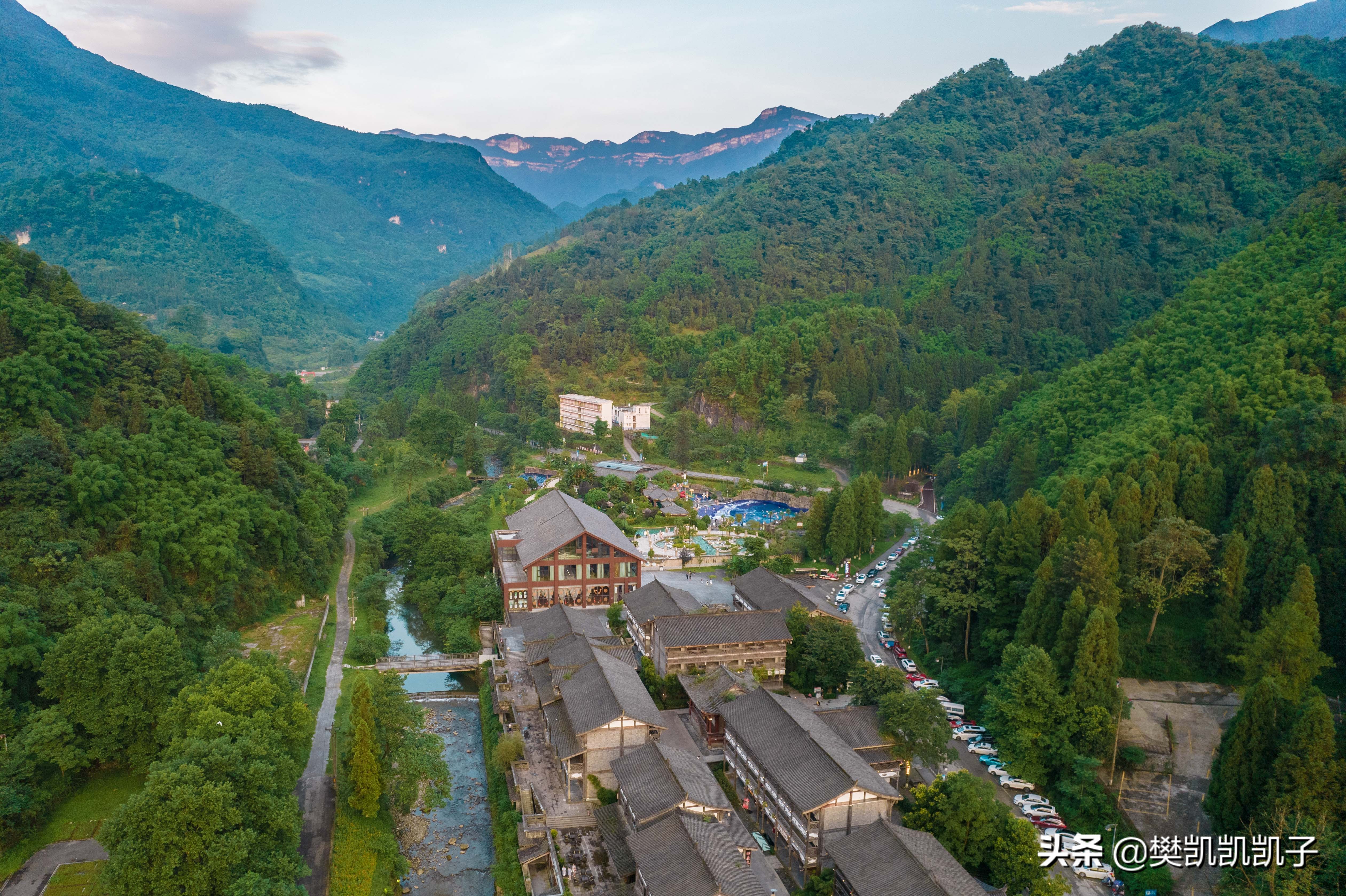 重庆露营避暑自驾7天,重庆适合露营漂流的地方