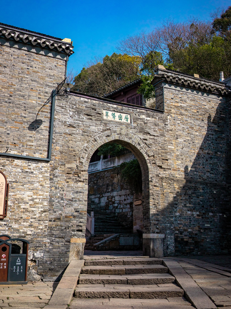 镇江旅游攻略夜景,看美丽的镇江城市夜景