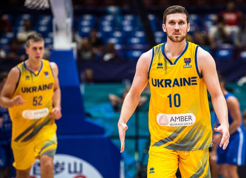 欧锦赛表现获认可乌克兰科比签约尼克斯想要正式留队还得努力