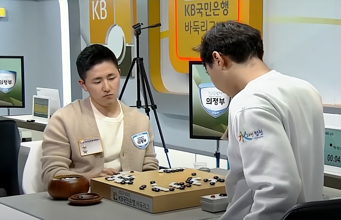 韩国联赛胜利姿势千奇百怪引入大学生助威团超时负也能改判