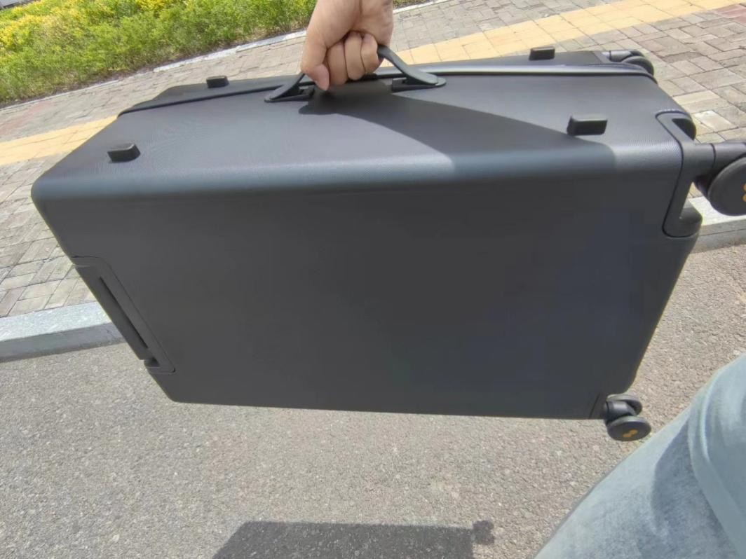 地平线行李箱哪个品牌好,行李箱品牌地平线8号