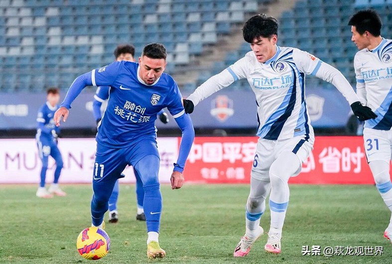 大连人输在外援前锋不看球匪夷所思！三镇将帅怪场地谢晖语出惊人