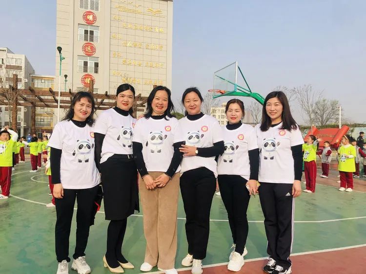 光明路小学生趣味运动会,奔跑吧少年趣味运动会