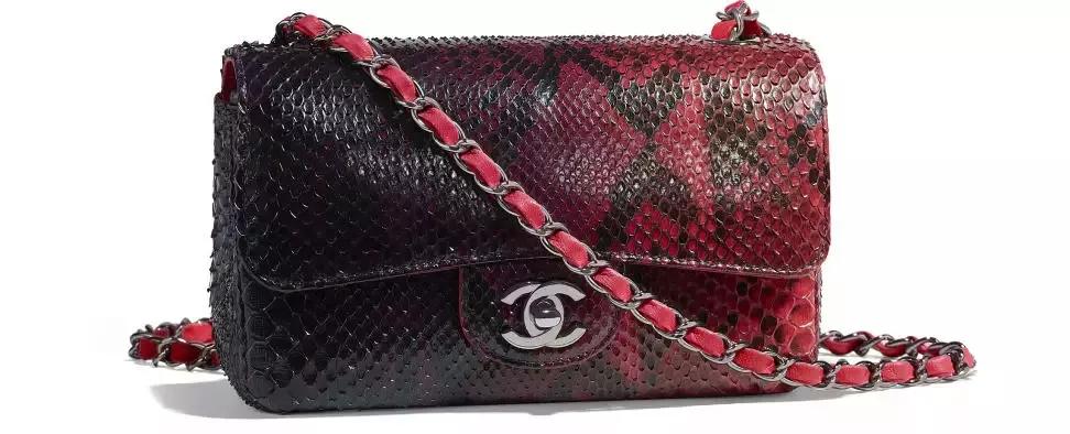 chanel必买的10件单品,chanel最新一期