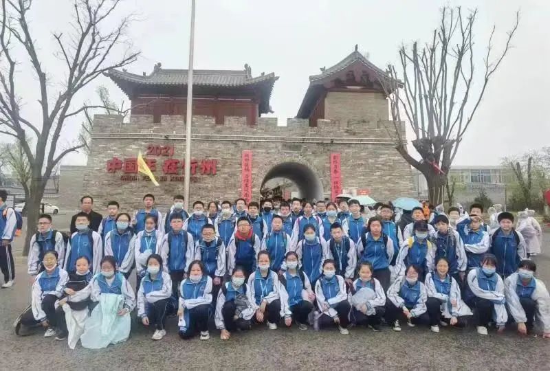 太原市文华中学校2023届毕业典礼