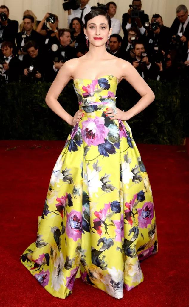 艾米罗森卡尔ins,艾米罗森艾玛罗伯茨