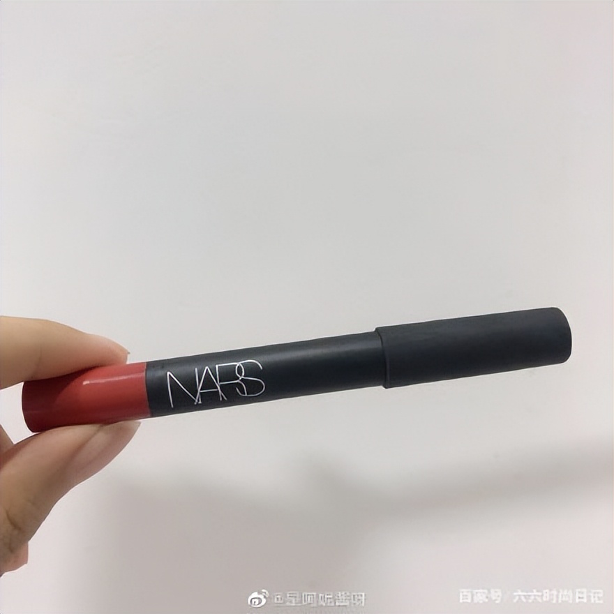 豆沙色奶茶色系黄皮适合的口红,适合黄皮女生的大牌豆沙色口红