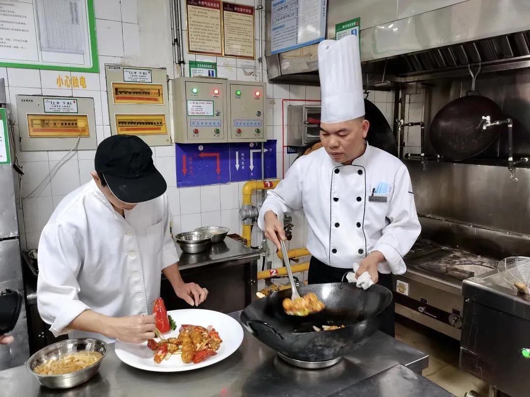 人物专访｜唐丰海：“广东厨子”做出“国际”味道