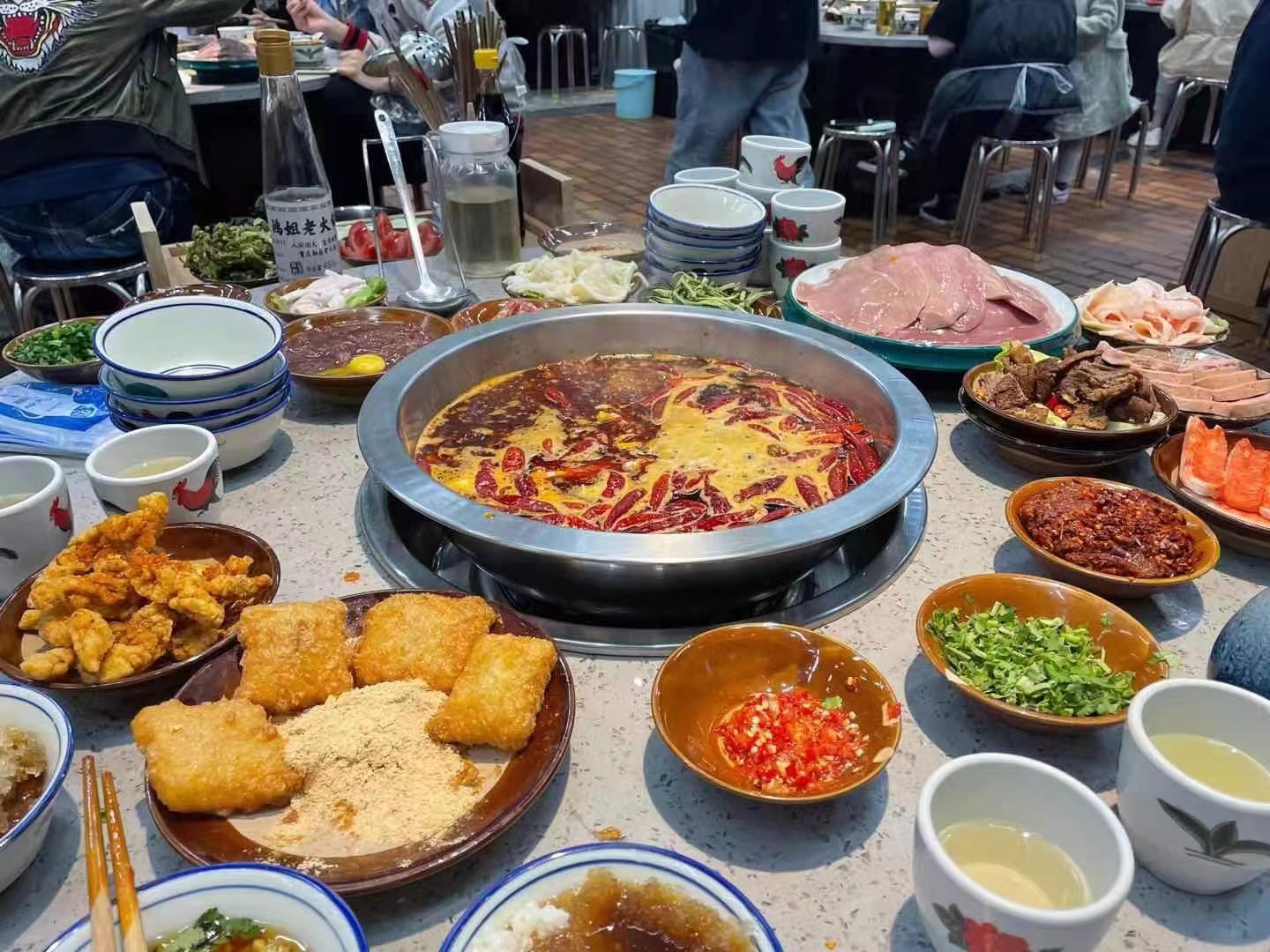 毕业十年后，我终于过上了在郑州月入四千的生活