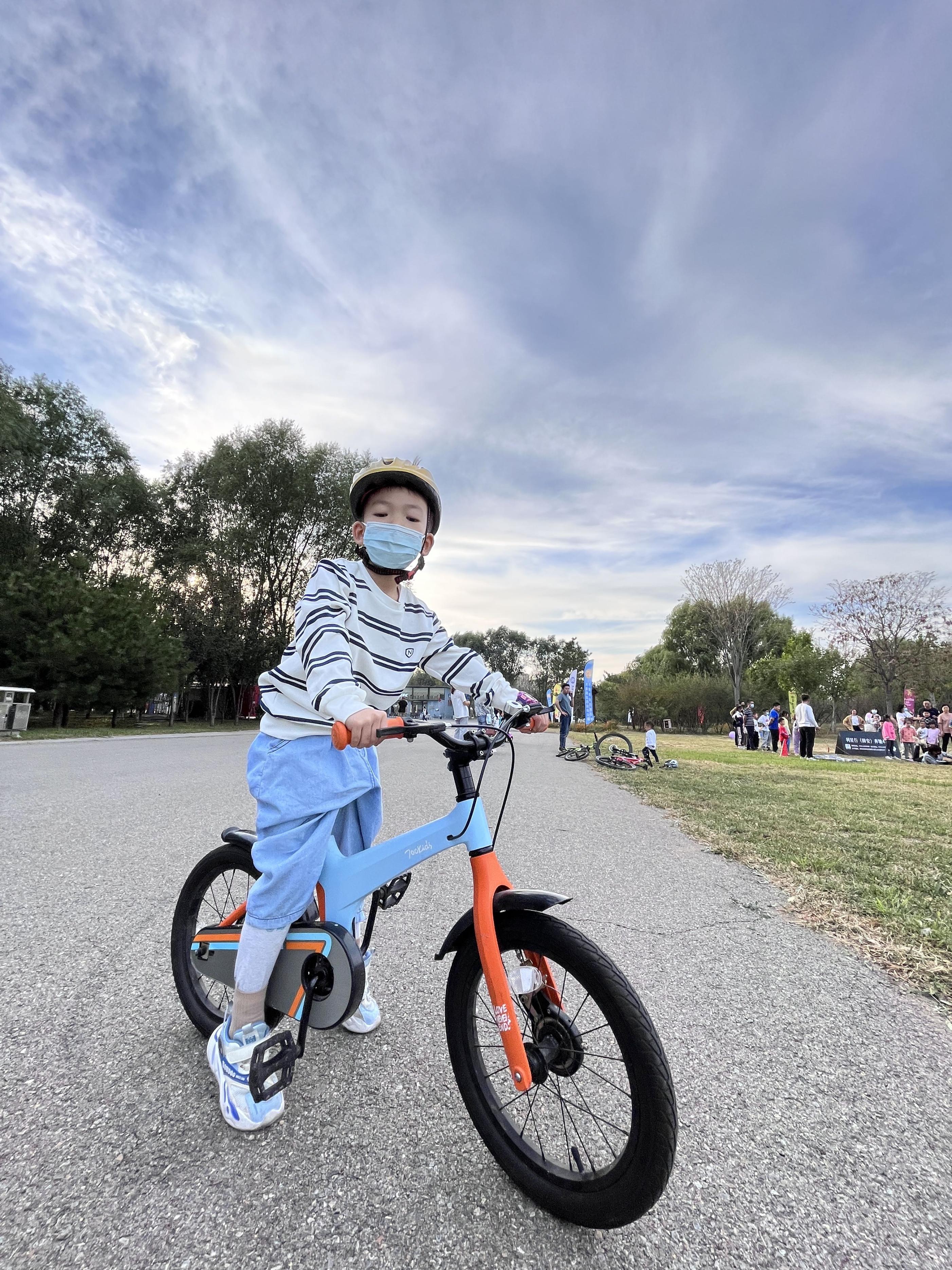 柒小佰20英寸青少年山地车,柒小佰自行车质量怎么样