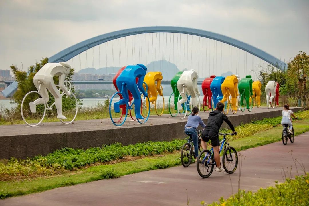 柳州体育中心拓展训练基地,柳州体育中心改造