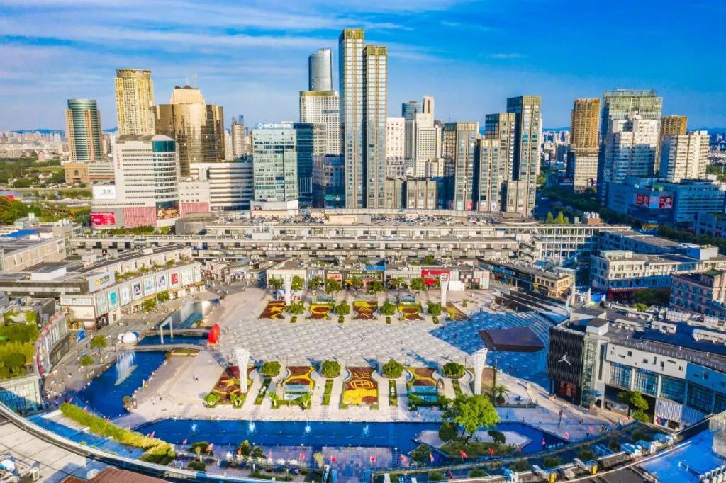 疫情之下县域电商,疫情之下商业步行街