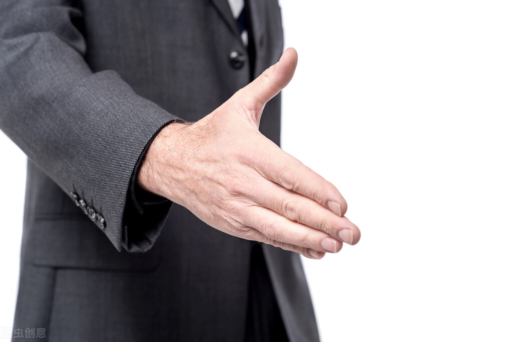 工厂老技术员辞职工厂倒闭,在工厂干了十年工厂倒闭了