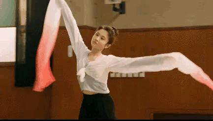 43集连续剧杨烁,杨烁40集电视剧