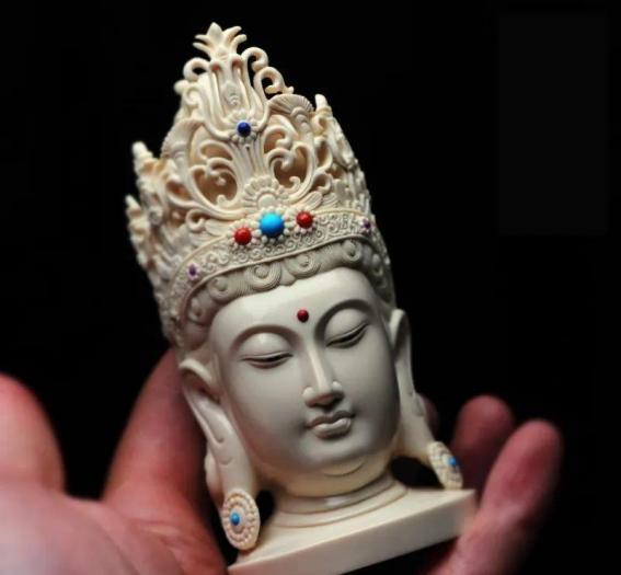 蜜蜡和猛犸哪个收藏价值高,猛犸单个牙收藏价值高吗