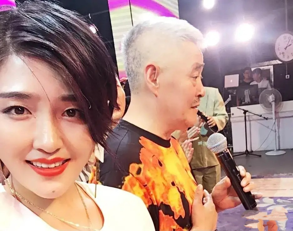 2月才到第10天，9位名人惹争议：郭德纲消失，赵本山被徒孙控诉