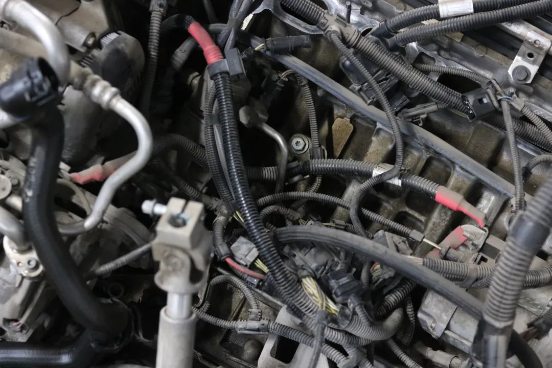 经典老车宝马x5翻新,宝马x5二手车整备翻新费用