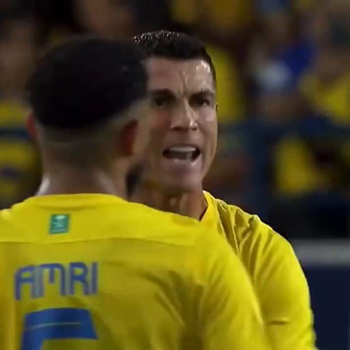 c罗体验,c罗体验游戏