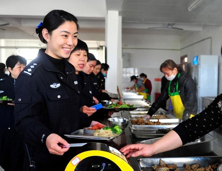 冷门但工资还可以的公务员岗位,公务员冷门职位很好考全日制大专