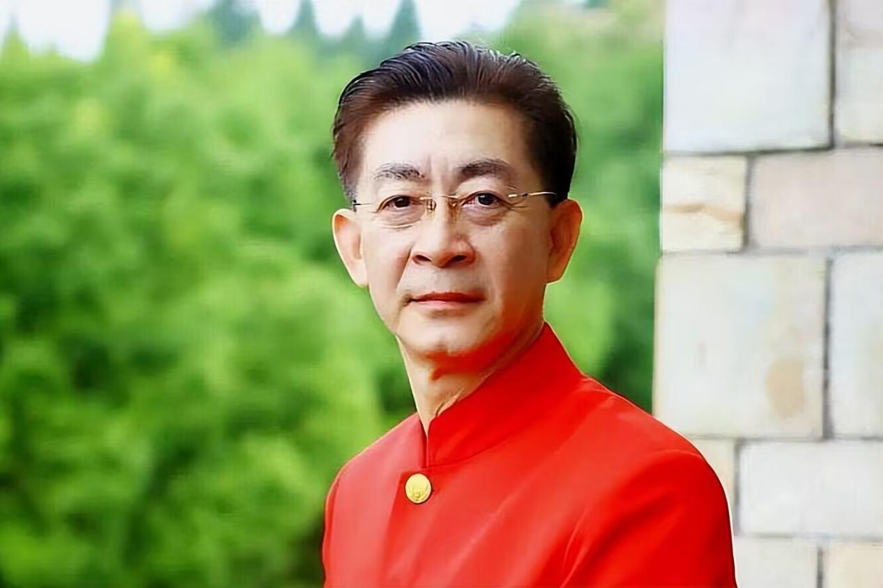 六小龄童批评大话西游微博评论,六小龄童怎么看待新版《西游记》